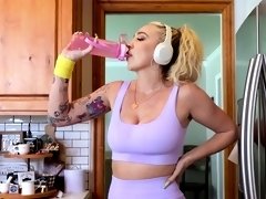 Cum in mouth for busty blonde Kendra Sunderland after riding a dick
