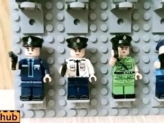 32 Lego minifigures (WW2 German and Soviet soldiers, military, police)