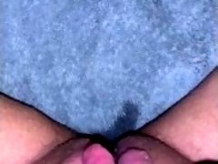 lexylu makes herself cum squirt squirt